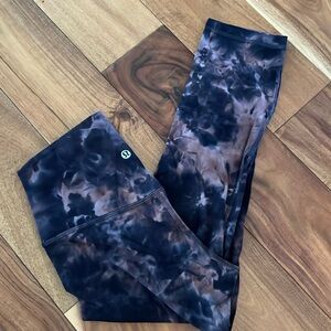 Lululemon Align Diamond Dye Crops 23”